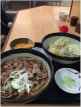 自民党の弁当は豪華!?　現役秘書が明かす国会議員のランチ事情